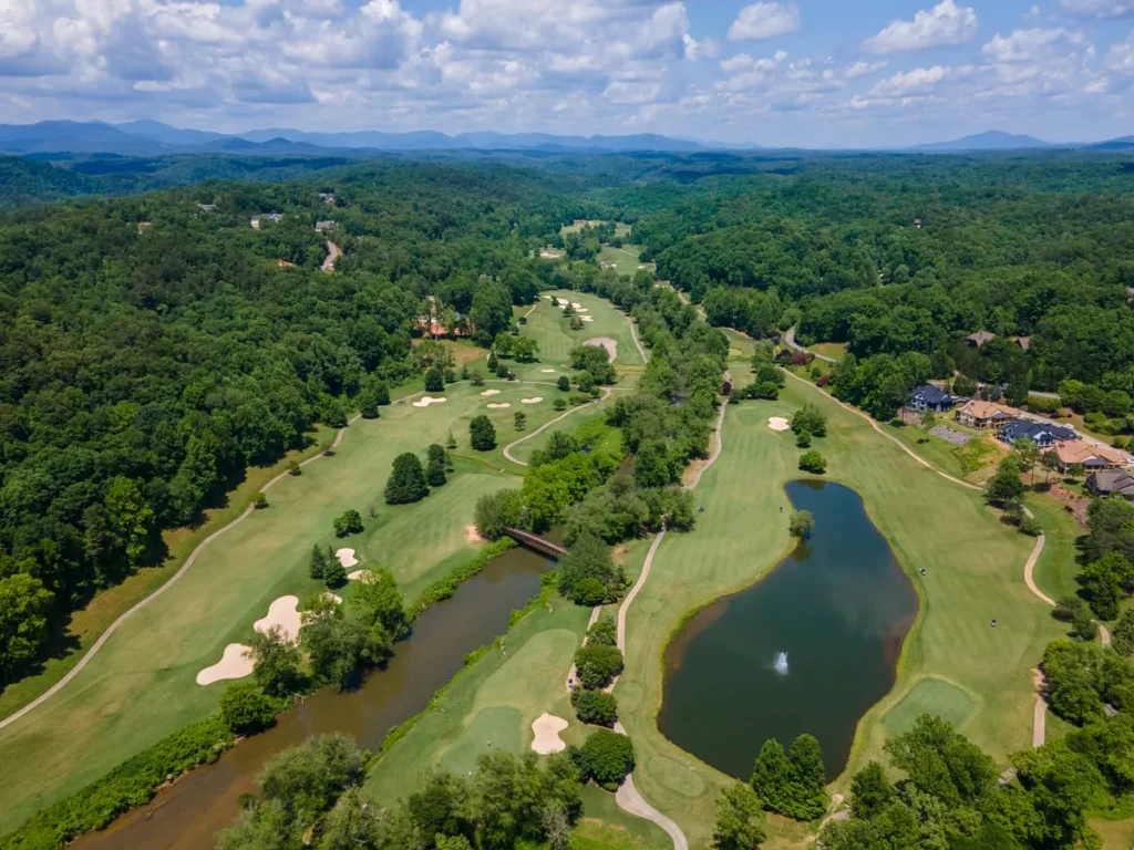 Living in Achasta: What to Expect from Dahlonega’s Exclusive Mountain Golf Community